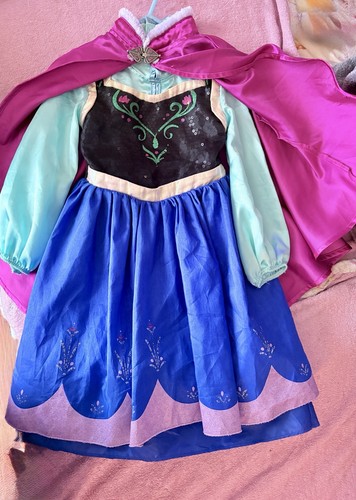Costume vestito mantello - e,