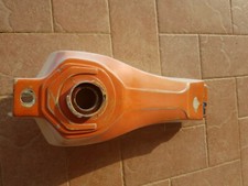 Serbatoio fantic trial 303. Integro ma da riverniciare.