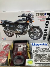 Tamiya scala 1/6 moto serie n.20 Honda CB750F plastico model kit old bike