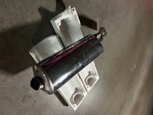 Scarico nuovo e - (terminale),