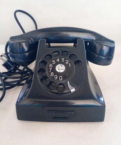 Telefono disco vintage in - telefono,