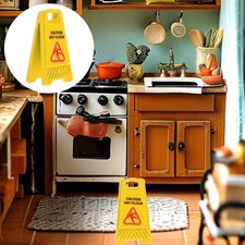 Cartello Pavimento Bagnato