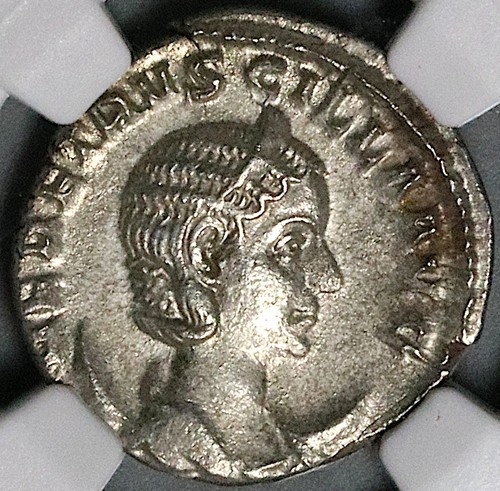 250 ngc herennia - ngc,