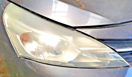 Toyota verso 2013 20182 faro - toyota,