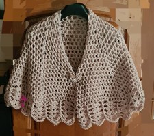 Mantellina della nonna, beige