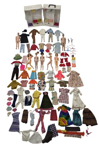 Astuccio vestiti bambola