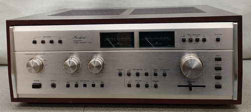 Amplificatore stereo integrato