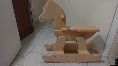 Cavallo cavalluccio a - /,