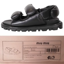 36,5 NUOVI SANDALI $1.050 MIU