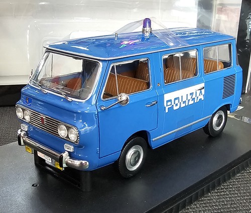 Mitica fiat 850 - 850, 1/18