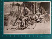 FOTO UOMO MOTO GUZZI  GUZZINO 65 E DUCATI CUCCIOLO - 1947 ( F 39 )