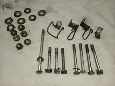 Bulloni e clip carter motore