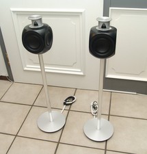 2 x Bang & Olufsen BeoLab 3