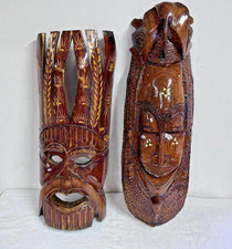 Maschere Africane intagliate