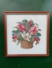 Bellissimo cesto giglio fiori