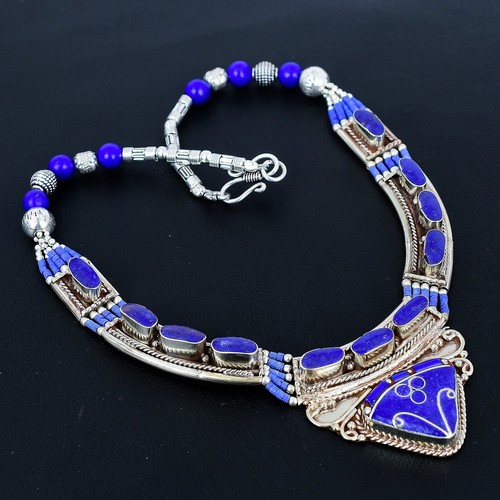 Collana nepalese tibetana - , in