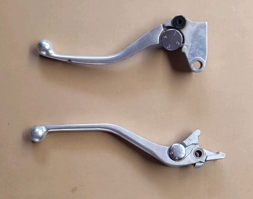 Leve triumph bonneville - leve,