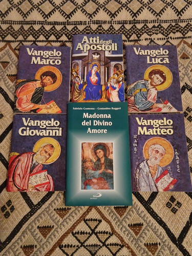 Quattro vangeli gli atti - quattro,