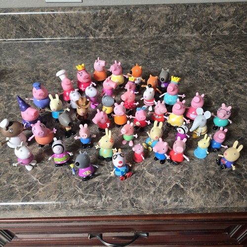Peppa pig figures - peppa, lot