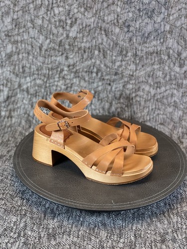 Swedish hasbeens plain - swedish, strap