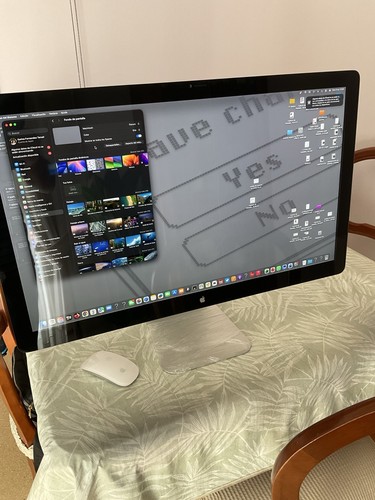 Apple thunderbolt display - apple,