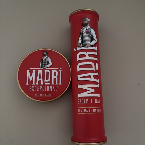 Round beer pump badge and - round,