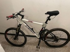 MTB Scott Genius concept 50 '26 rossa e bianca in ottime condizioni 