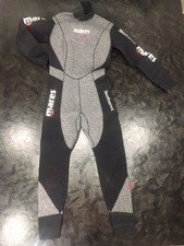 muta semi-stagna 5 mm unisex marca MARES completa di cappuccio, taglia M