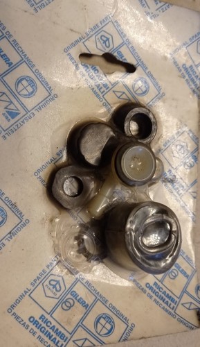 Piaggio kit revisione pompa - piaggio,