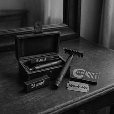 Antico Kit Barber Barbiere Rasoio Da Viaggio Lamette Gibbs Antichi Anni 20