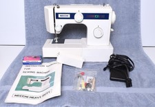 Macchina da cucire Necchi modello 3101 FA tappezzeria in pelle resistente