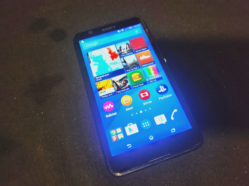 Sony xperia 8gb - e4,