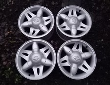 ?? Cerchi NISSAN Terrano 7 J x 15 Raggio In Lega 1F 200 Et Pollici Ruote Off 