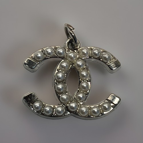 Chanel button pearls lot 1pc - pearls,