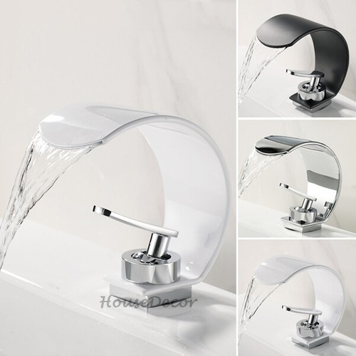 Rubinetto miscelatore lavabo