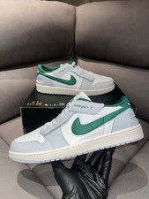 Nike Air Jordan 1 Low FlyEase