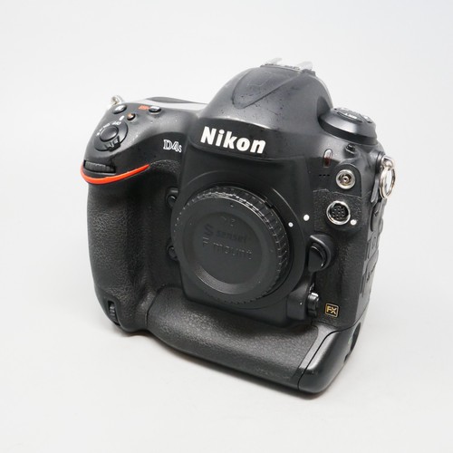 Nikon d4s megapixel - nikon,