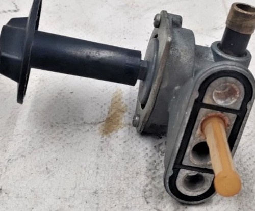 Rubinetto serbatoio benzina - serbatoio,