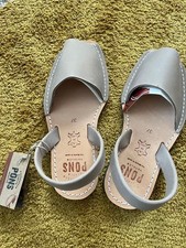 Sandali in pelle beige AVARCA