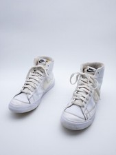 Nike Blazer Mid 77 Sneakers