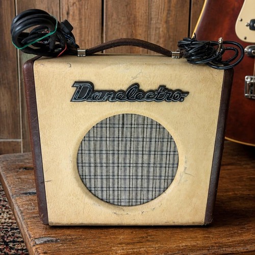 Amplificatore combinato per