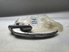 MANIGLIA ESTERNA PORTA DX