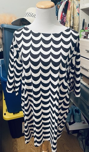 Uniqlo marimekko black and - marimekko,