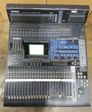 Yamaha 02R96 v2  Digital Mixer
