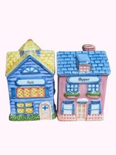 Vintage Avon Cottage