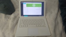 Apple Unibody 13" 2.4 GHz 4 GB