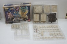 Saint Seiya Cloth Myth - 10th Anniversary DX - Diorama Cavalieri dello Zodiac...