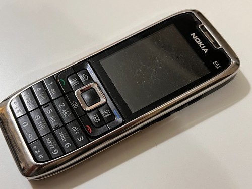 Nokia e51 colore argento gsm - nokia,