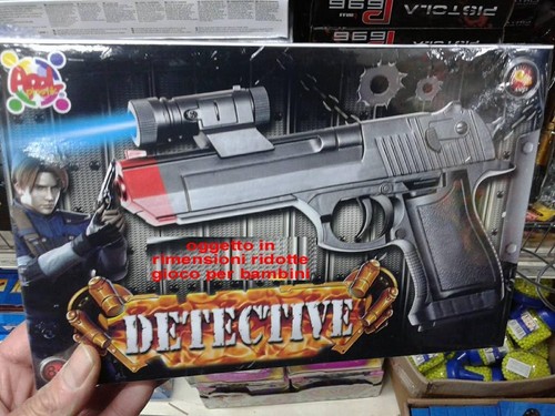 Pistola laser giocattolo