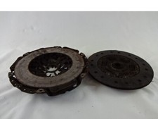 038141032Q FRIZIONE VOLKSWAGEN PASSAT SW 1.9 D 96KW 6M 5P (2001) RICAMBIO USATO